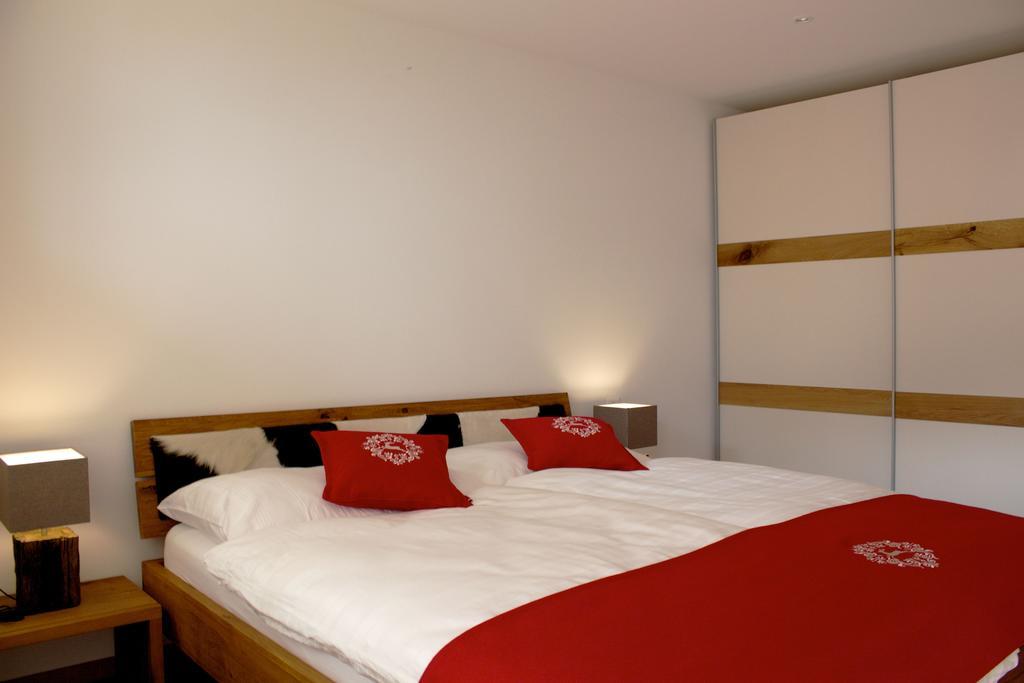 Apartment Olympia Matterhorn เซอร์แมท ห้อง รูปภาพ